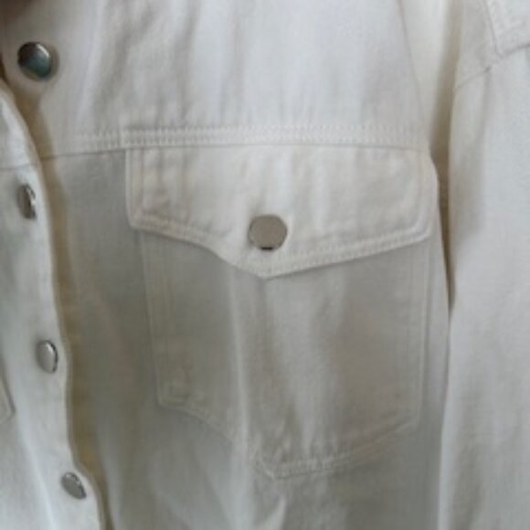 Women's White Jean Jacket - Picture 5 of 8